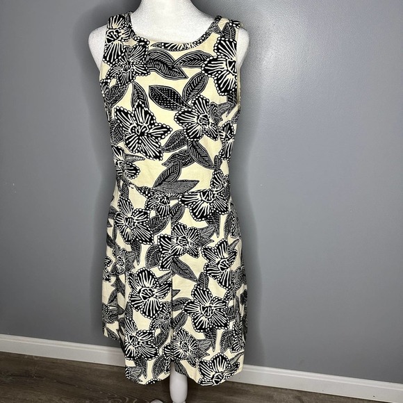 J Crew Polynesian Floral Fit and Flare Cotton Blend Dress Size 4 - Picture 2 of 8